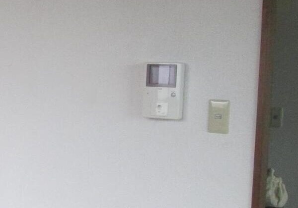 セキュリティ　モニター付インターホン