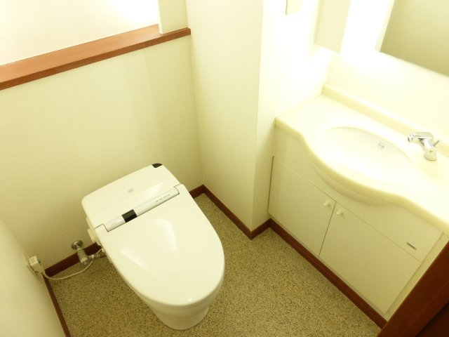 トイレ　トイレ