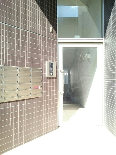 エントランス　エントランス