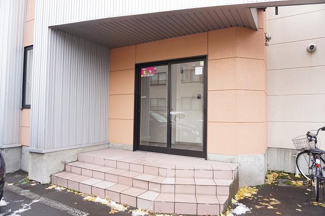 エントランス　エントランス