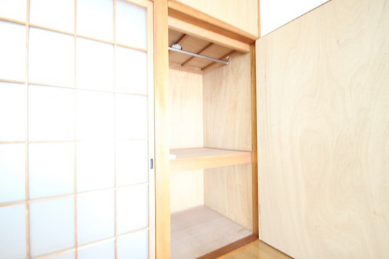 収納　※別号室の写真です