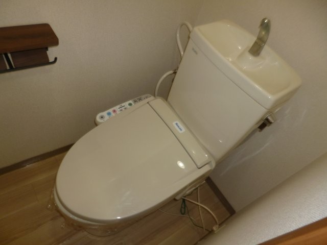 トイレ　ウォシュレット