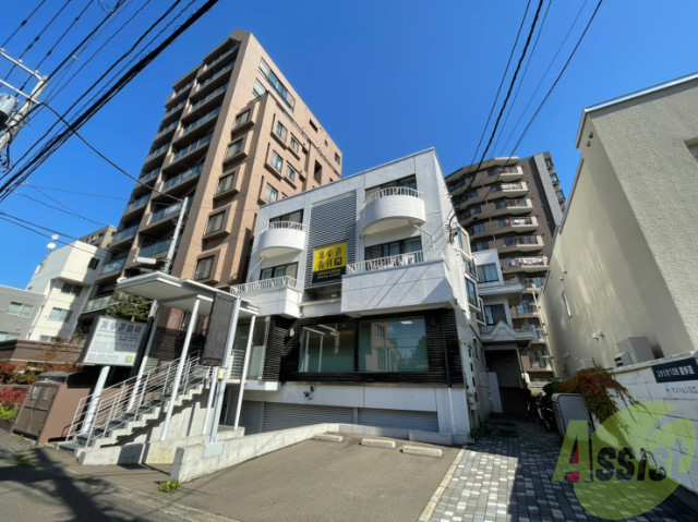 建物外観　札幌市中央区南二条西「スタジオ１０８裏参道」