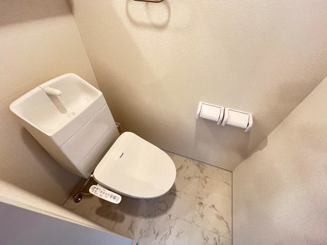 トイレ　イメージ