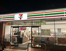コンビニ　セブンイレブン 大阪三国本町2丁目店（コンビニ）まで498m