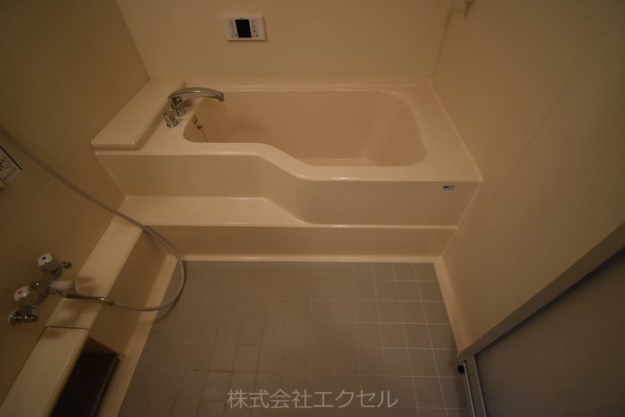 バス・シャワールーム　浴室です。