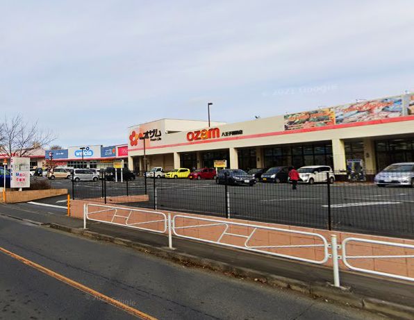 ショッピングセンター　ラーレ八王子諏訪（ショッピングセンター）まで1606m