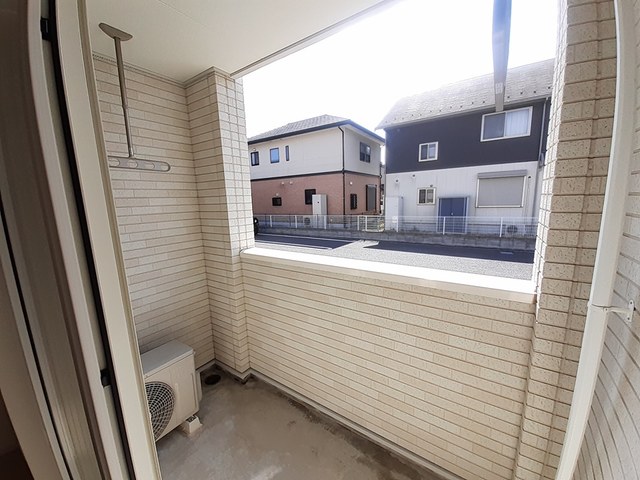 バルコニー　バルコニー