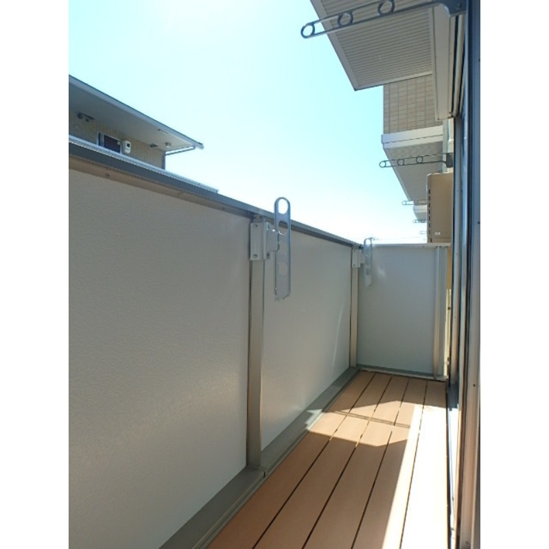 バルコニー　図面と現状に相違がある場合には現状を優先