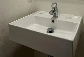 洗面設備　※別部屋の参考写真です。