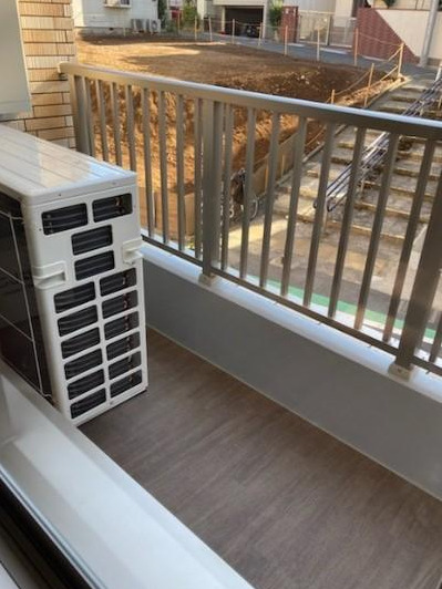 バルコニー　※別部屋の参考写真です。