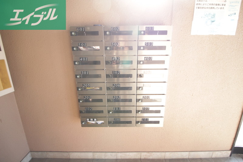 エントランス　集合ポスト