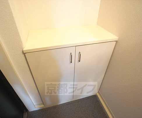玄関　シューズボックス付き