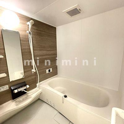 バス・シャワールーム　※写真は同シリーズ類似物件を含む為現況優先とさせて頂きます