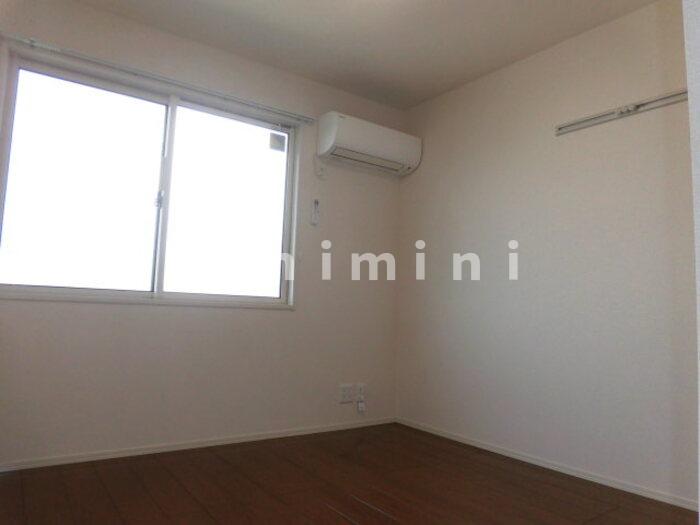 玄関　※写真は同シリーズ類似物件を含む為現況優先とさせて頂きます