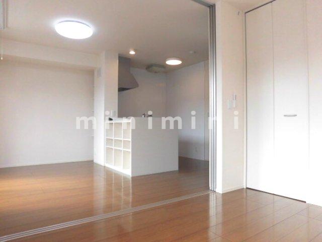 居室・リビング　※写真は同シリーズ類似物件を含む為現況優先とさせて頂きます