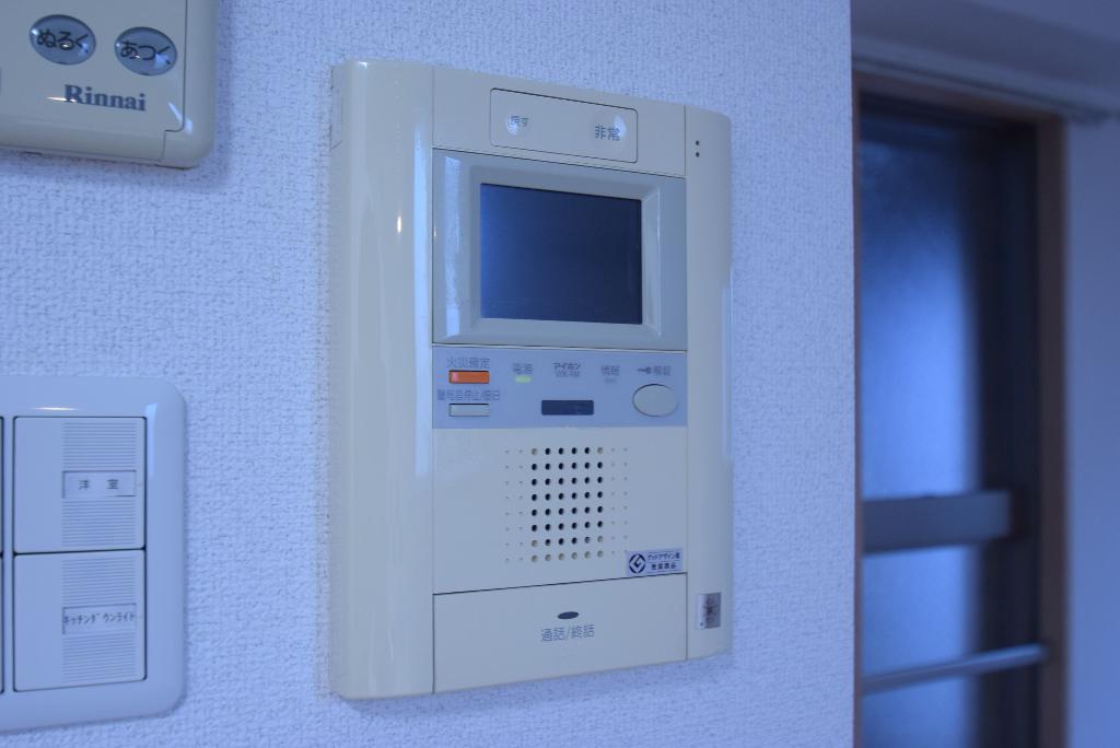 セキュリティ　カメラ付インターホン