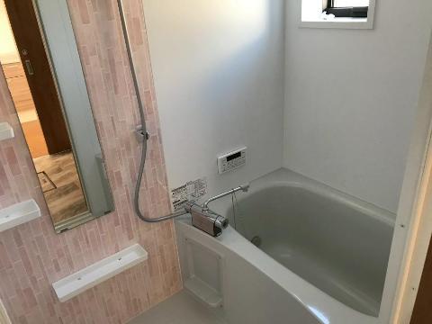 バス・シャワールーム　バス