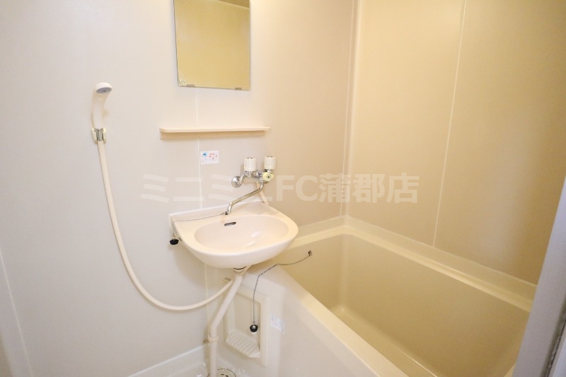 バス・シャワールーム　同タイプ