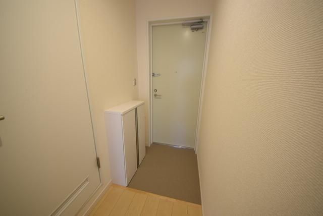 玄関　もちろんシューズボックス付き