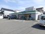 コンビニ　ファミリーマート 比島町三丁目店（コンビニ）まで619m