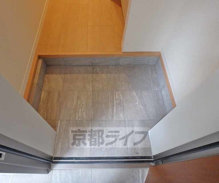 玄関　玄関です。
