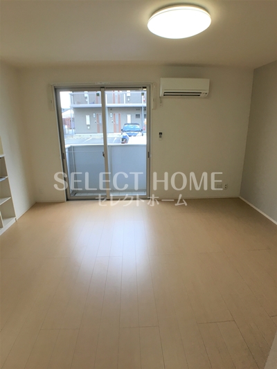 居室・リビング　使いやすいリビングです