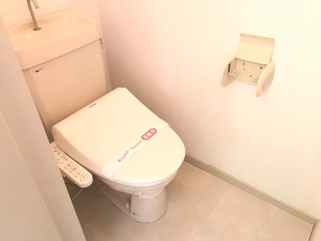 トイレ　トイレ（イメージ）