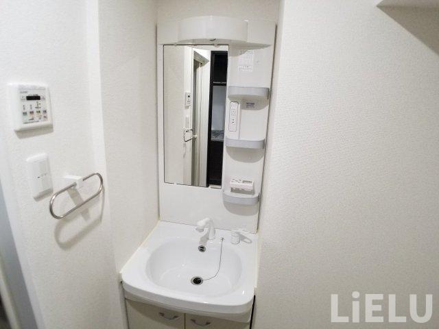 洗面設備　同シリーズ物件のモデルルームになります※現況優先