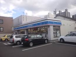 コンビニ　ローソン札幌北6条西二十丁目店（コンビニ）まで173m