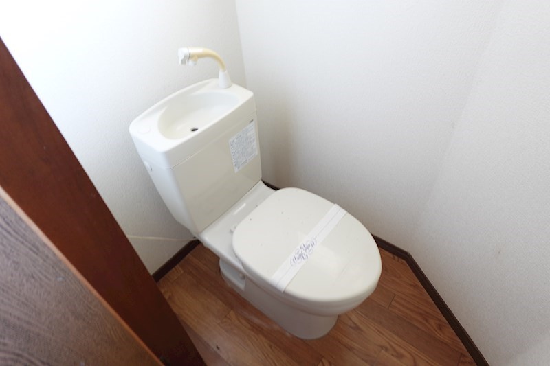 トイレ　参考写真