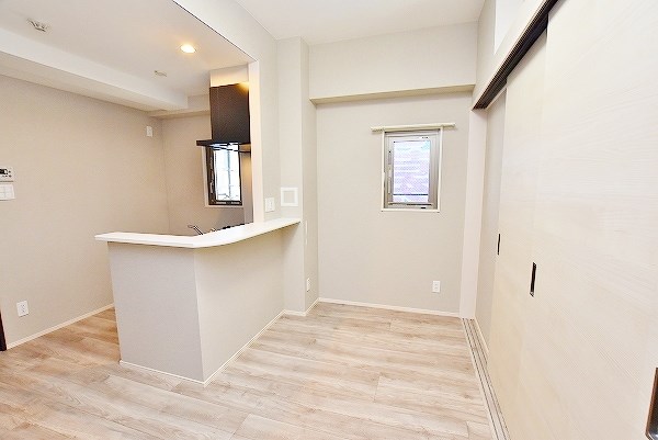 居室・リビング　★DK8.5帖★