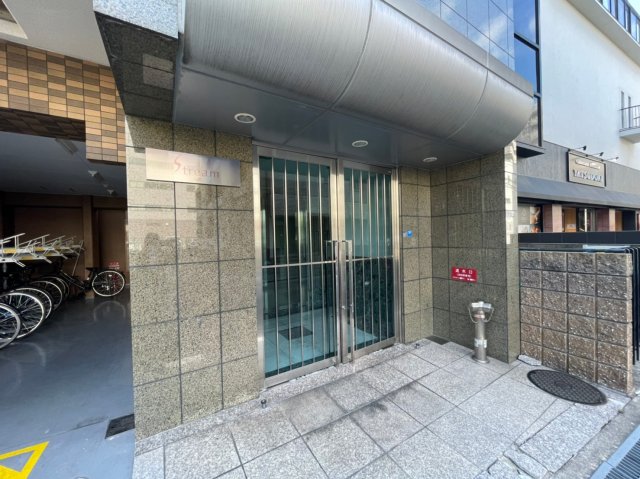 エントランス　詳細は、RISUMO江坂本店→06-6155-7137まで♪