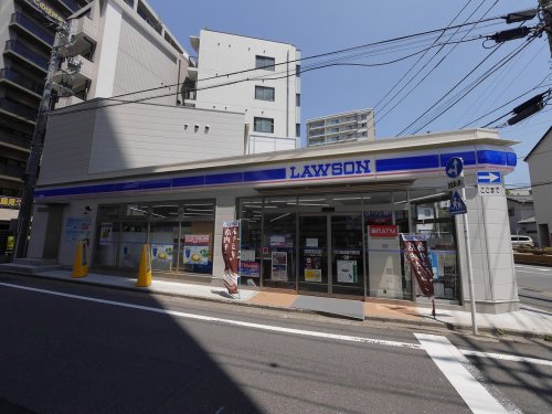 コンビニ　ローソン 鵠沼橘一丁目店（コンビニ）まで626m