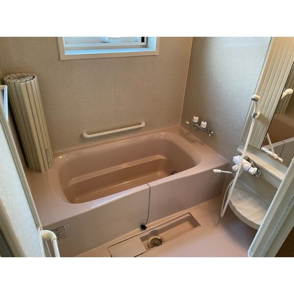 バス・シャワールーム　バスルーム