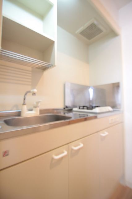 キッチン　※別室の参考写真です。