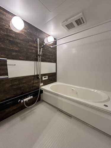 バス・シャワールーム　バス