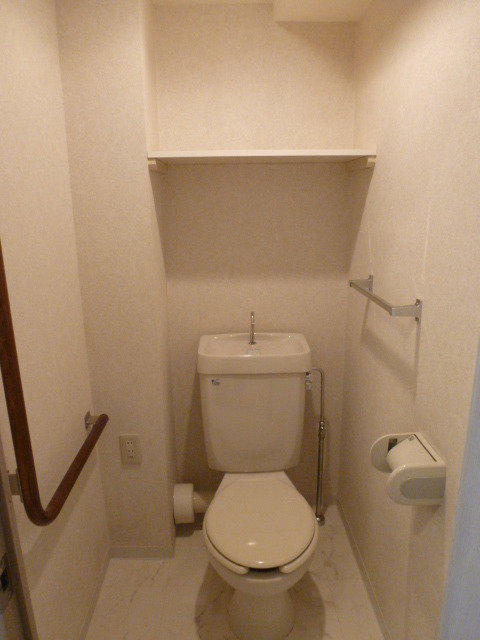 トイレ　※同間取り別部屋参考写真