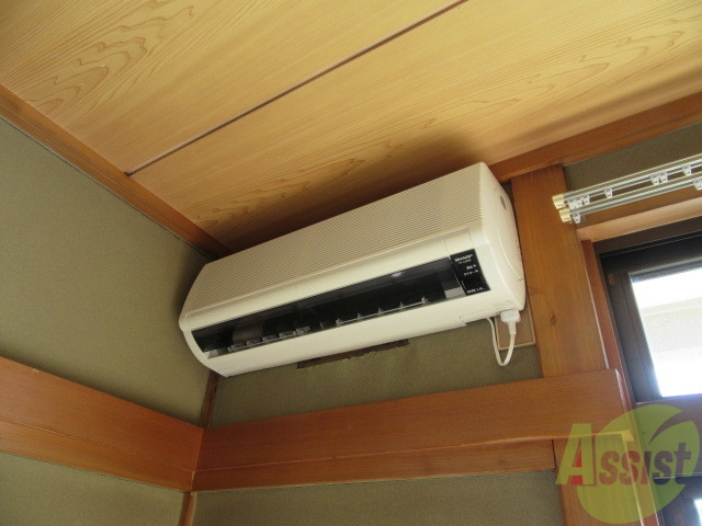 その他設備　エアコンが付いていますので寒暖対策もばっちり。