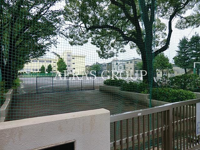 中学校　江戸川区立瑞江第三中学校（中学校）まで684m