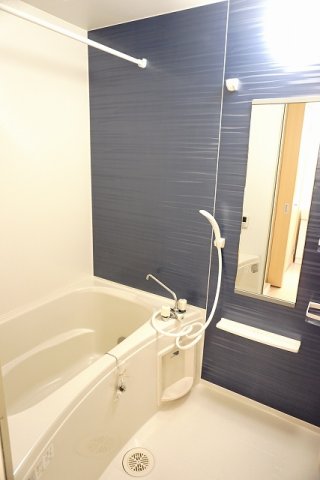 バス・シャワールーム　日々の暮らしに欠かせないお風呂です