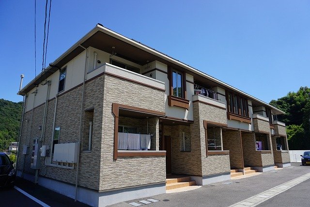 建物外観　おしゃれな外観です