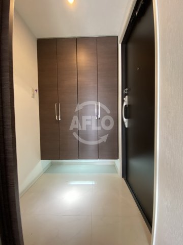 玄関　カスタリアタワー肥後橋　玄関