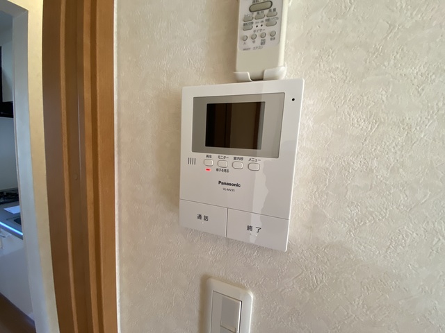 セキュリティ　★モニタ付きインターホンでセキュリティ面も安心ですね★