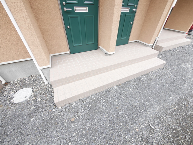 エントランス　★エントランスのお写真です★