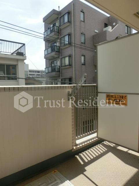 収納　広々バルコニー