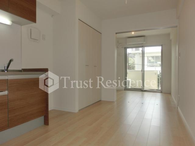 居室・リビング　広々リビング