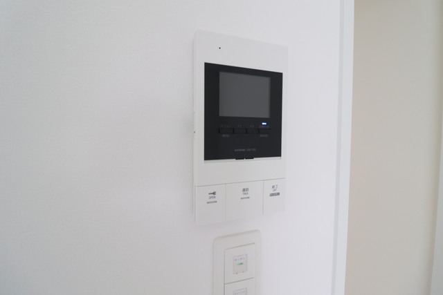 セキュリティ　モニター付インターホン