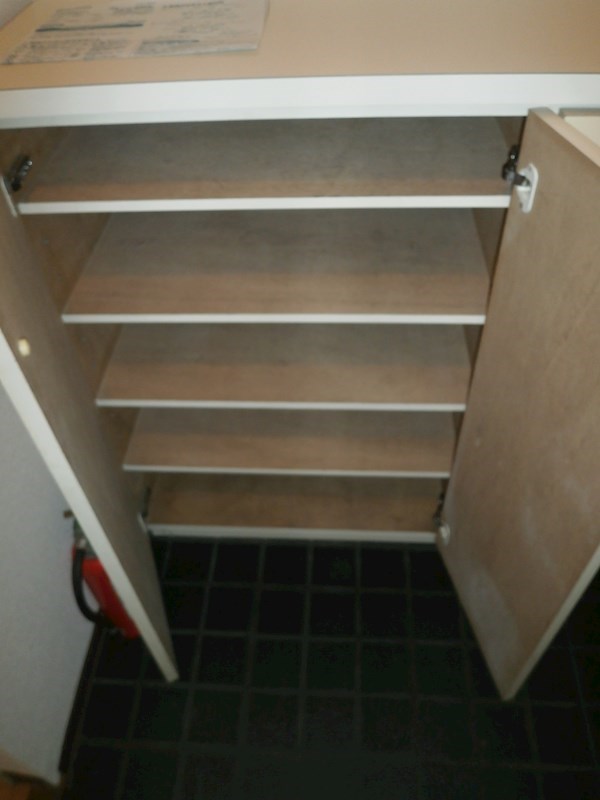 玄関　※参考写真