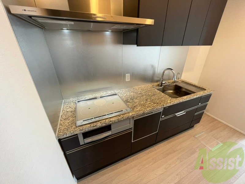 キッチン　高級感のあるキッチンです！ディスポーザーもついてます。